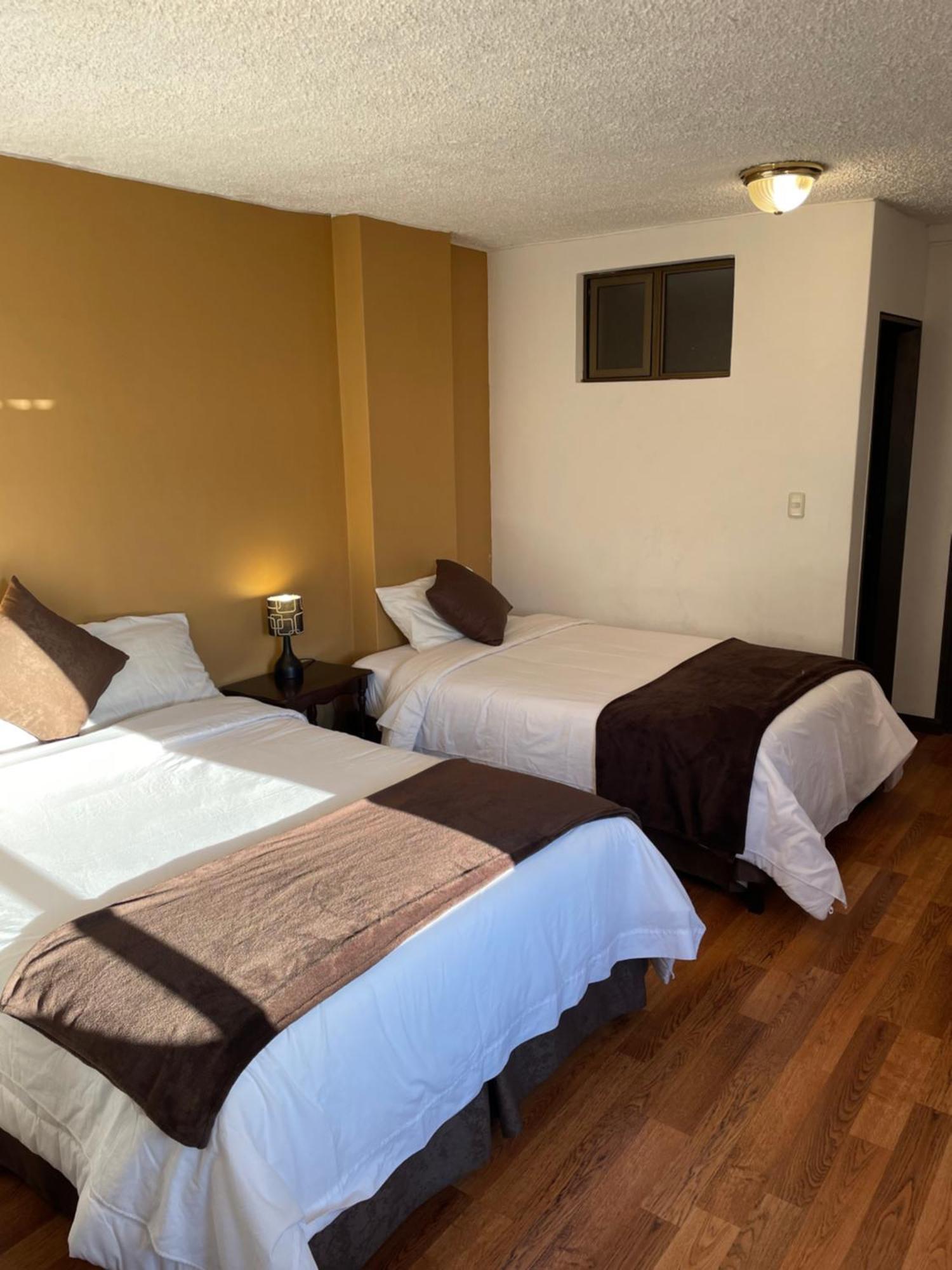 ホテル Loft Nass Atahualpa クエンカ エクステリア 写真