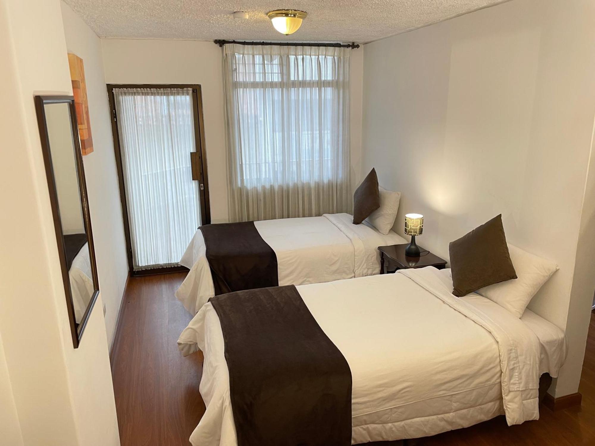 ホテル Loft Nass Atahualpa クエンカ エクステリア 写真
