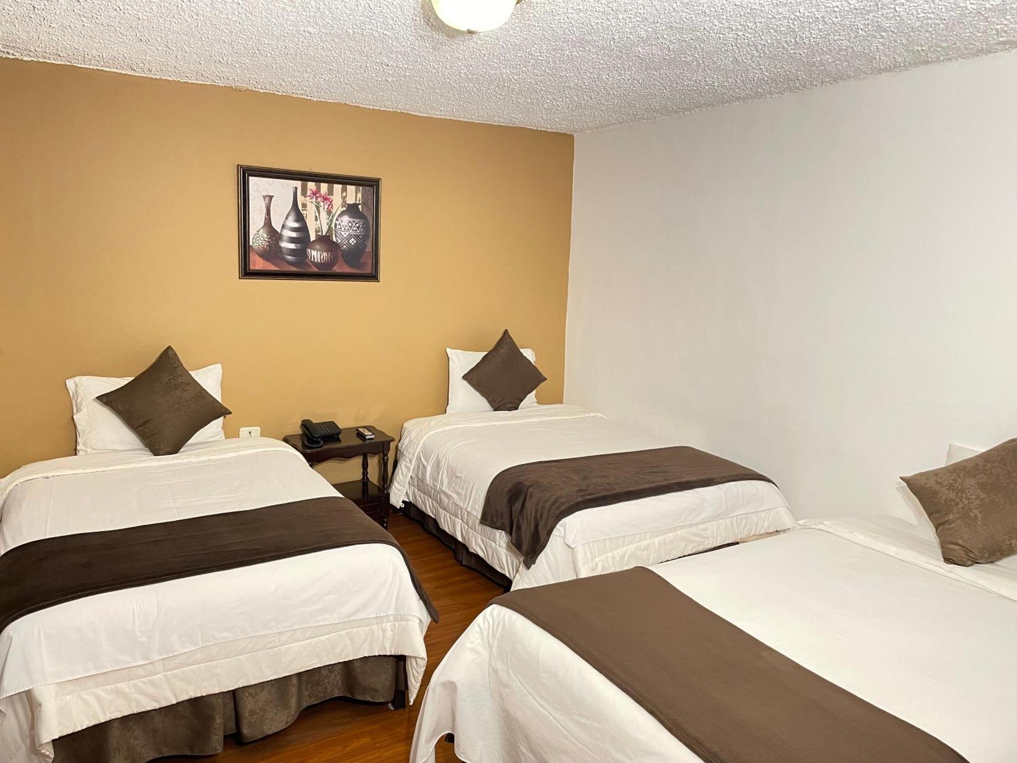 ホテル Loft Nass Atahualpa クエンカ エクステリア 写真